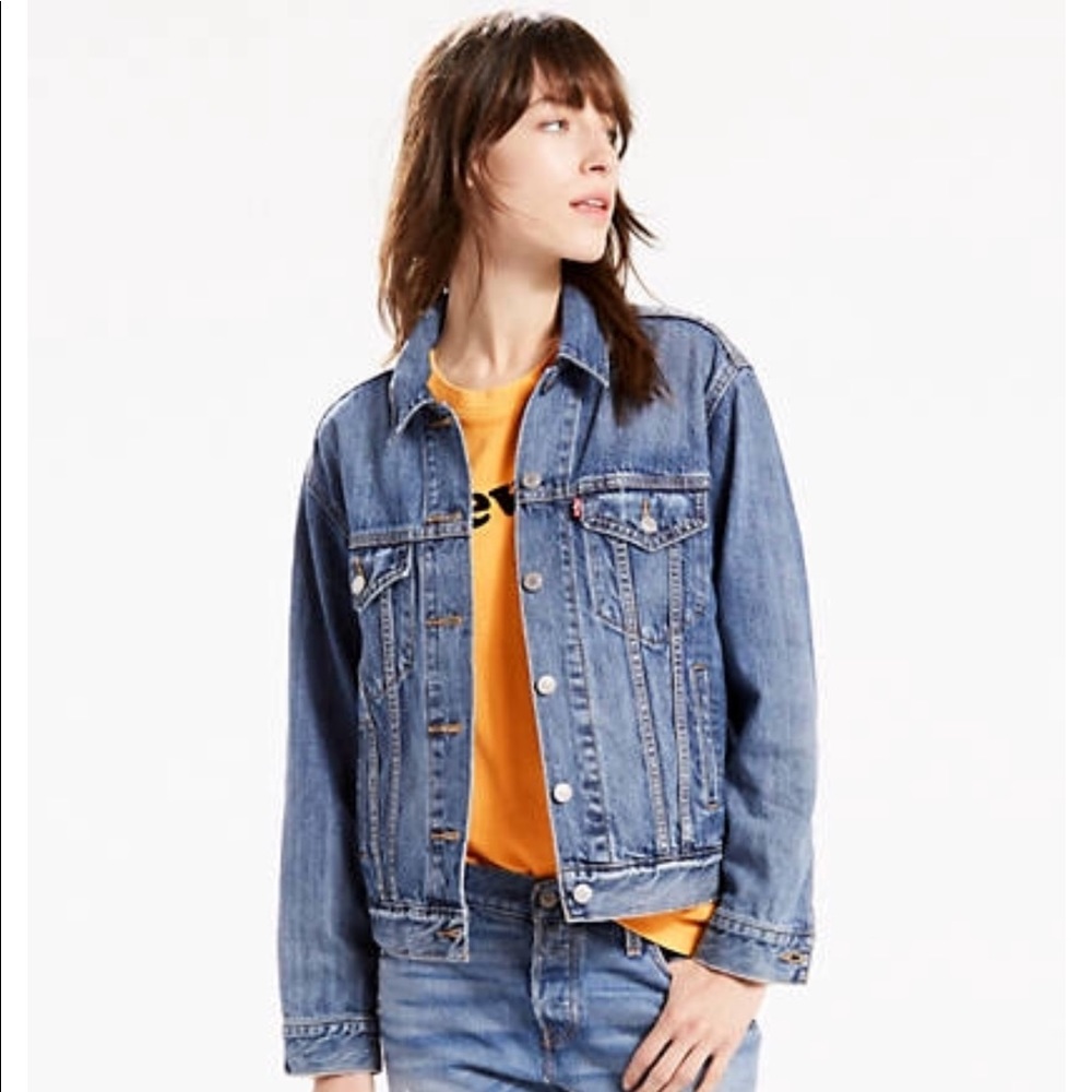 Levi Trucker Jacket